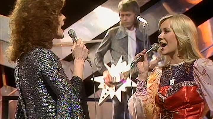 ABBA - Waterloo (Live) (BBC Top Of The Pops, 25.12.1974)