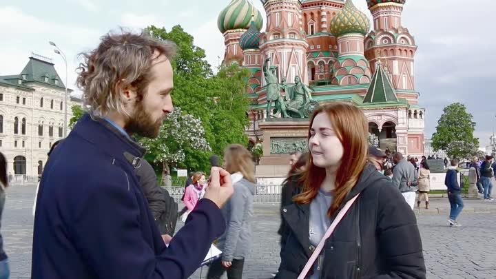 Интервью на Красной площади о России, русских, семье, о будущем. Часть 1