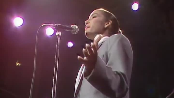 Sade — Why Can't We Live Together (The Tube, live) 1984