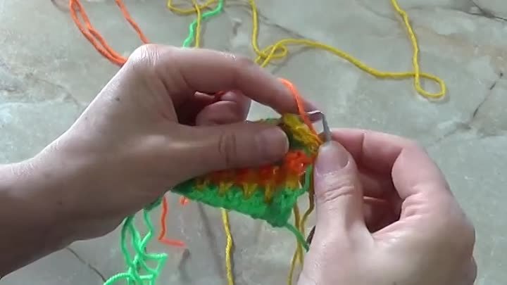 Трёхцветный узор. Вязание на спицах. Knitting. Pattern