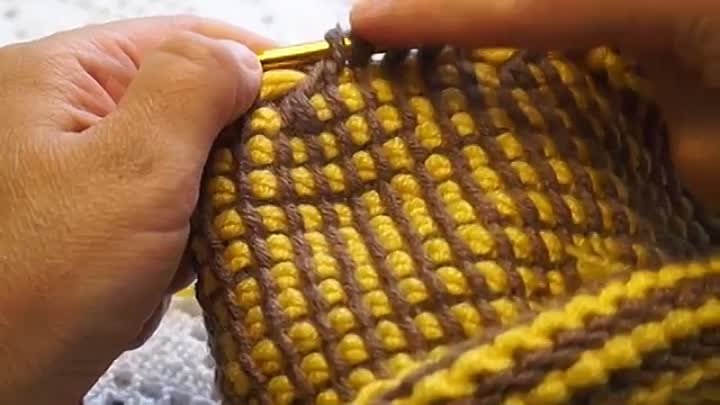Шапка для хвостика крючком # 77 Crocheted baby hat