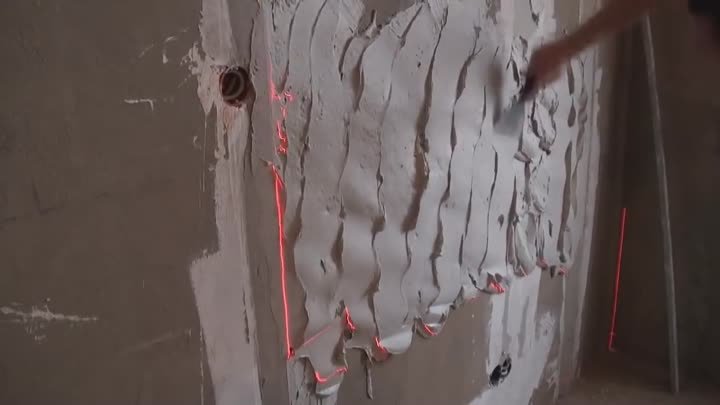 Штукатурка стен самостоятельно с помощью уровня ADA CUBE