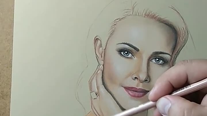 Процесс работы над портретам, рисую пастельными карандашами.
