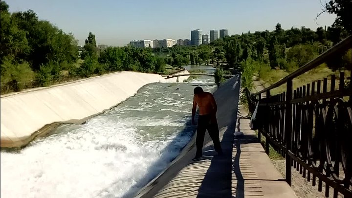 Вода сайрана уфа. Алма-Ата озеро Сайран. Озеро Сайран в Алматы. Водохранилище Сайран. Проект реконструкции водохранилища Сайран Алматы.