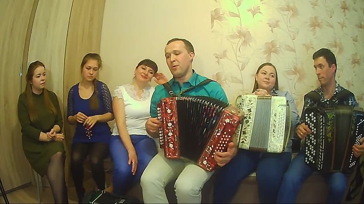 Застольные песни слушать русские народные под гармошку