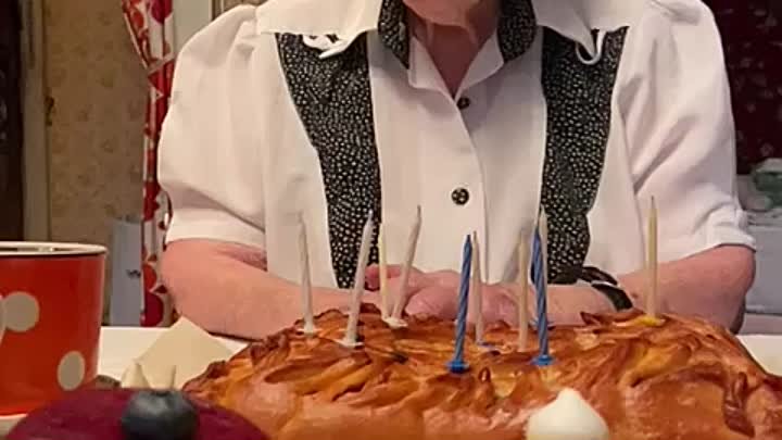 100-летняя старица
