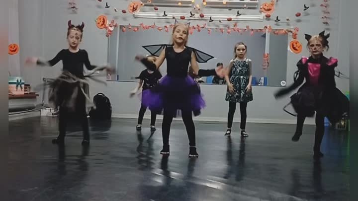 Halloween party  Dance Theater BOOM  baby 4-7 years