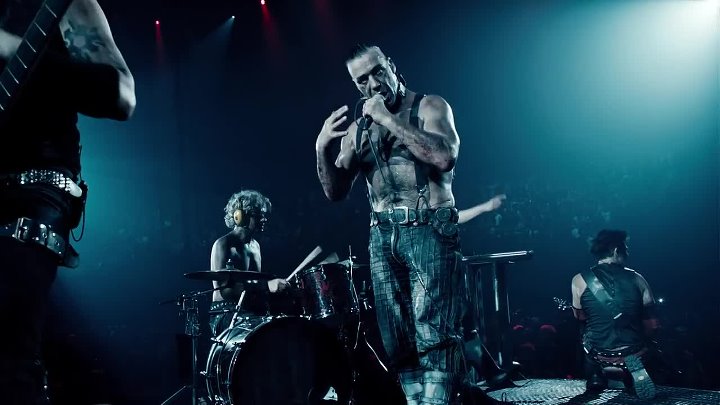 Слушать клипы рок. Rammstein 2012 Live. Till Lindemann. Тилль Линдеманн 2012. Тилль Линдеманн Париж.