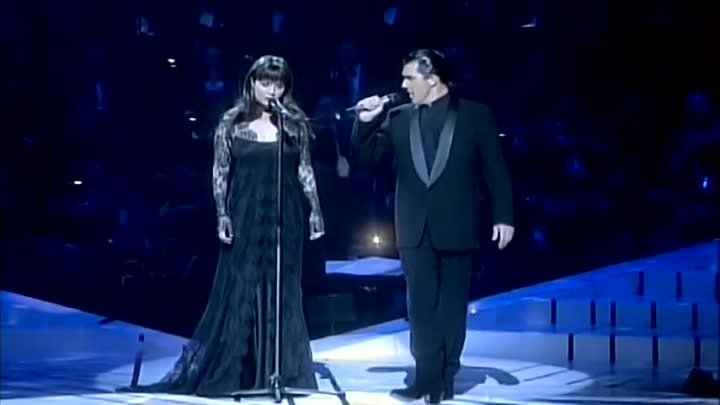 Sarah Brightman and Antonio Banderas - The Phantom of the Opera 1998  stereo  widescreen .720p.mp4
