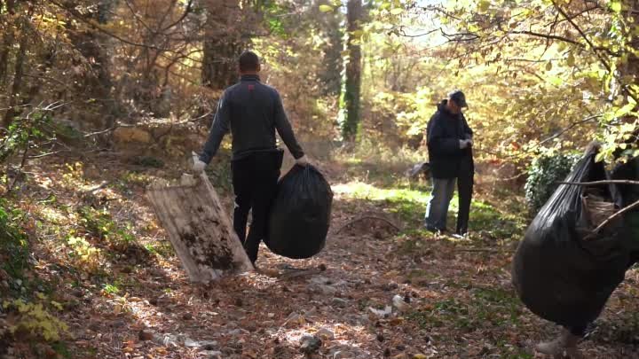 День вторичной переработки мусора. Экологическая акция в Гаспре 15-1 ...