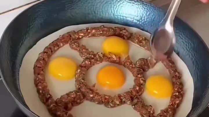 Необычная идея для завтрака 🍳