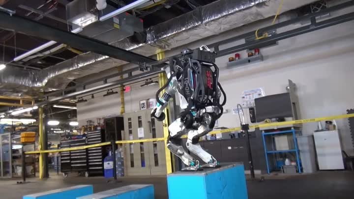 Робот-акробат
