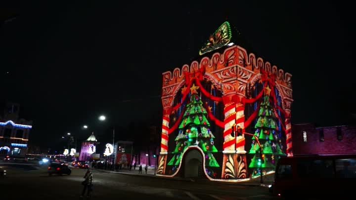 Новогодняя инсталляция на Дмитриевской башне Нижегородского кремля