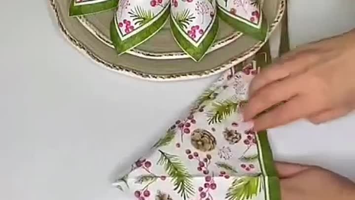 Как красиво сложить салфетки