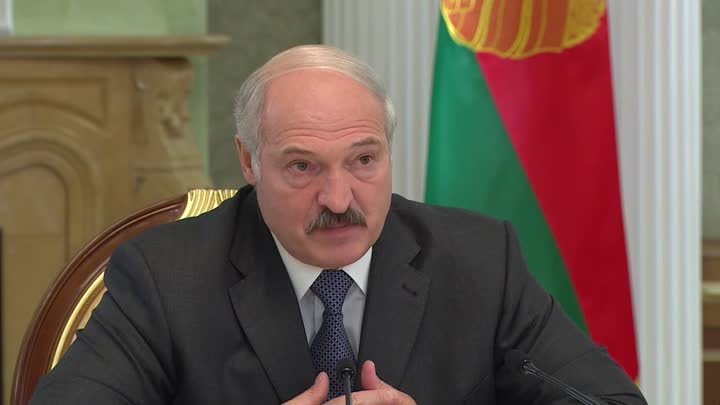 Лукашенко обещает больше не брать кредит