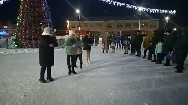 Танцевальный коллектив Грация- Снег и елки