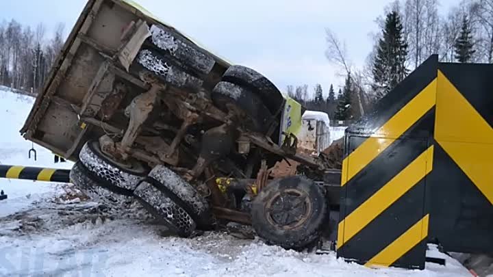 Краштест шлагбаума