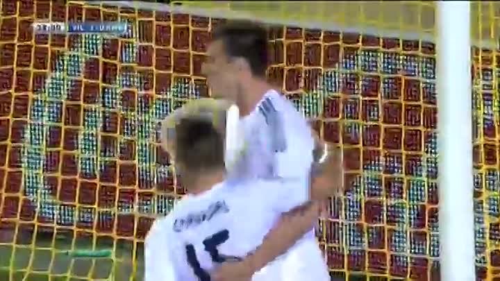 Gareth Bale 1st Goal for Real Madrid