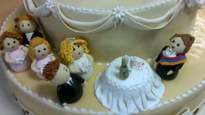 Свадебный торт в ЗАГСЕ