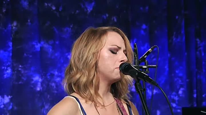Samantha Fish - I'm In Love With You - Don Odells Legends