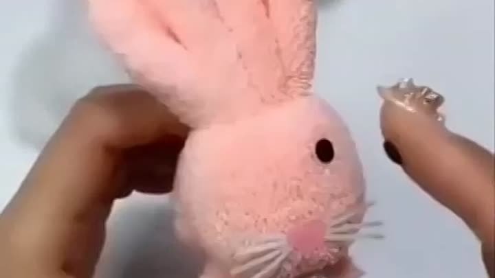 Кролики из полотенец
