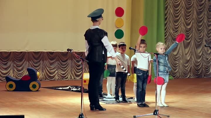 Детский конкурс 'Зеленый огонек' в Новом Осколе