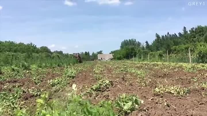 Лукашенко 280 на тракторе! полная версия