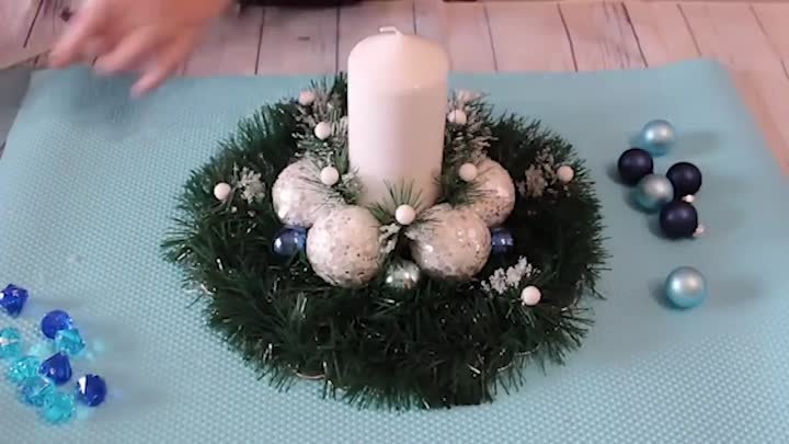 Рождественская декоративная свеча