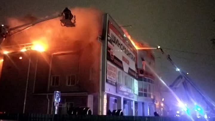 Пожар в Вианоре на ул. Попова, 09.01.2023