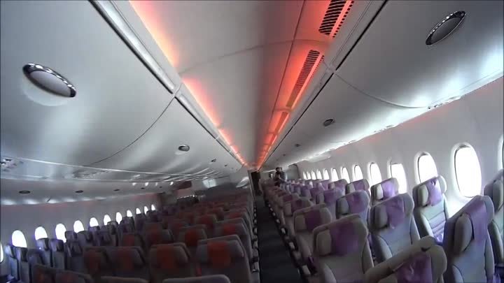 Самый большой пассажирский лайнер в мире - Аэробус А380