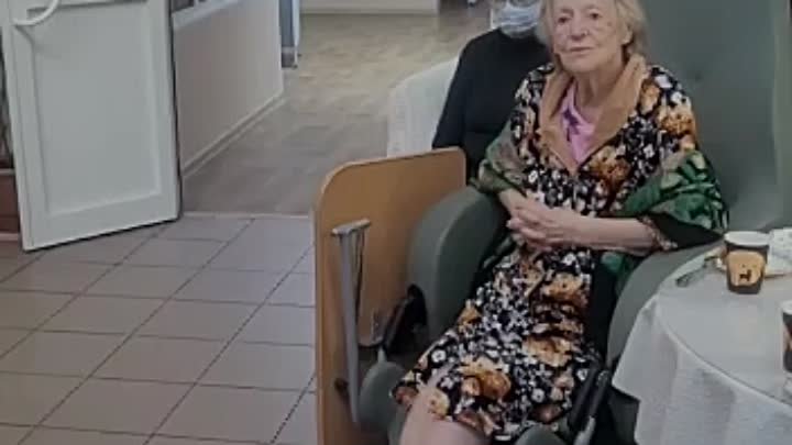 95-летняя пациентка хосписа исполнила песни своей молодости