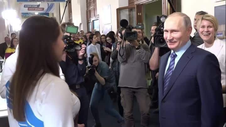 Встреча Владимира Путина с волонтерами. Прямой эфир