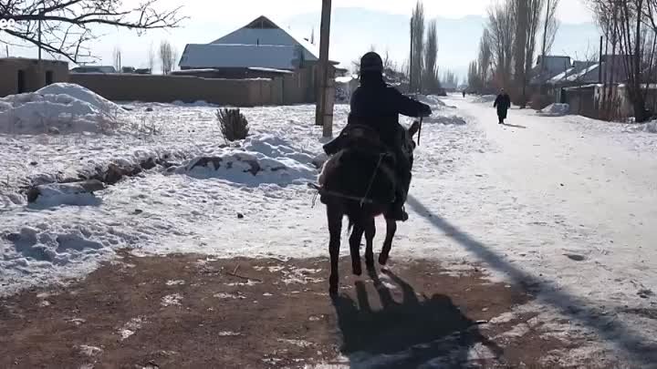 Жестокие игры детей кочевников в Кыргызстане