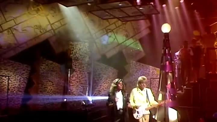Modern Talking - Brother Louie (BBC. Top of the Pops - 21.08.1986).  ...