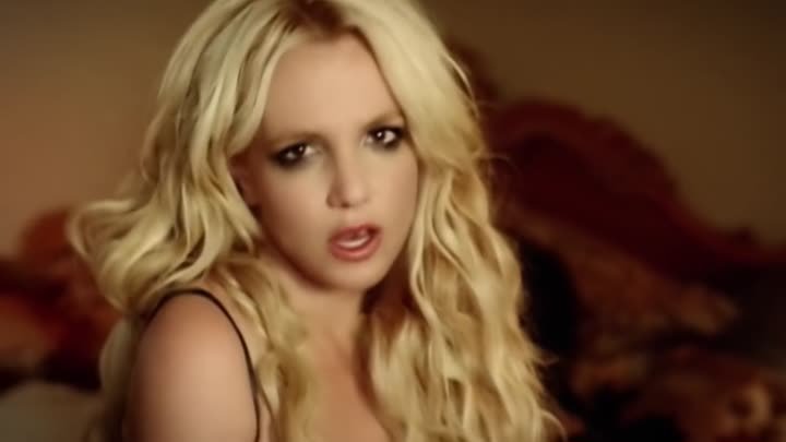 Britney Spears - If U Seek Amy (Official HD Video)