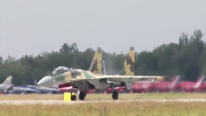 Истребитель Су-35 – один из лучших в своём классе