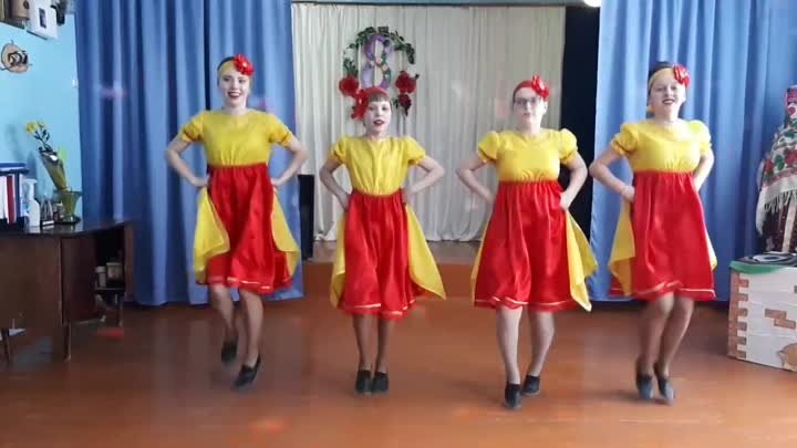 Танцевальный коллектив Девчата