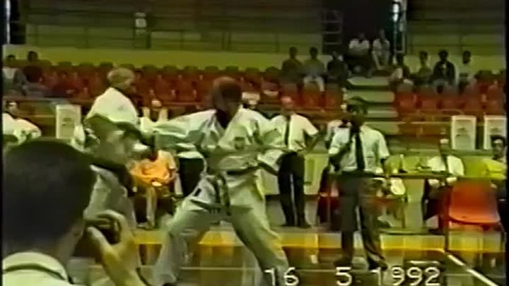 T. Kubota & T. Piotrkowicz karate kubotan kubotai demo _ Legenda ...