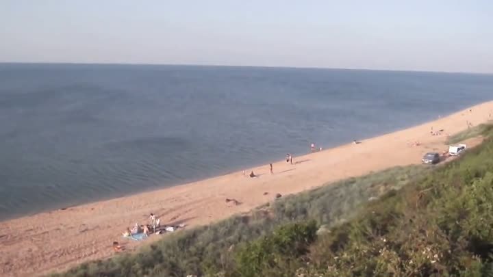 отдых на Азовском море. пляж под маячный Голубицкая май 2014