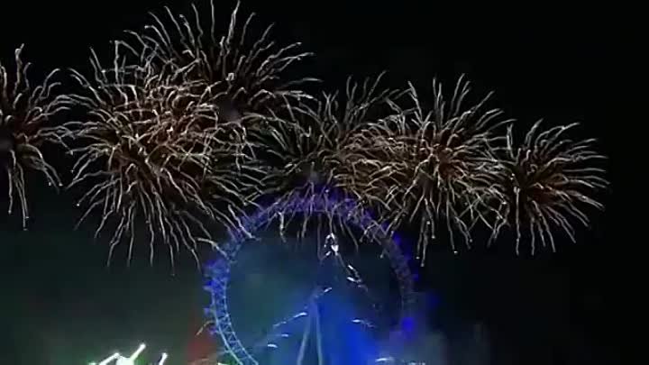 Новогодний фейерверк в Лондоне 2018 New Year's Eve Fireworks in  ...