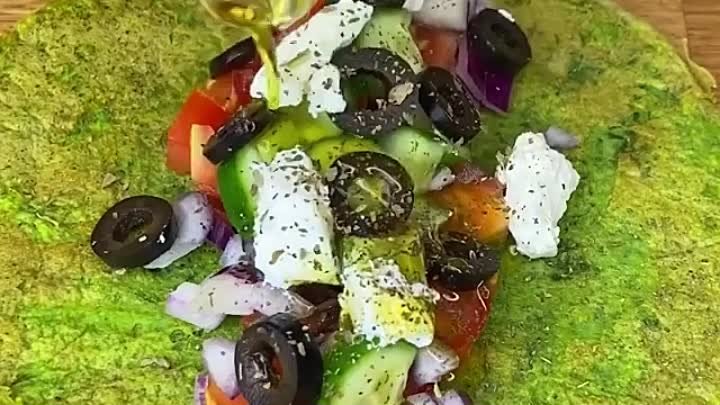 Необычная подача греческого салата