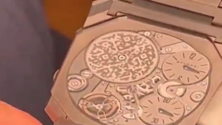 Самые тонкие часы в мире.