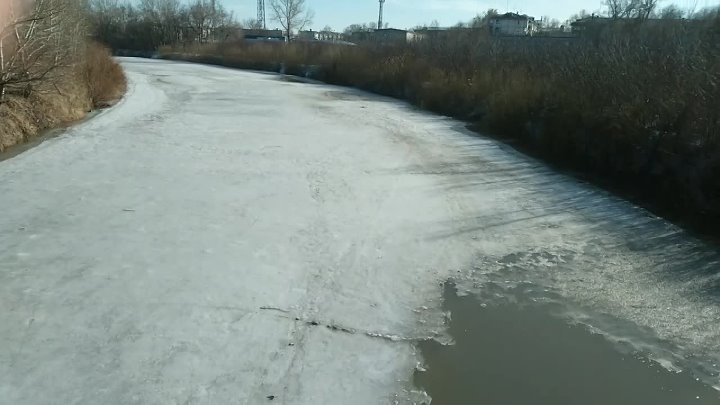 Уровень реки алей рубцовск. Река алей в Рубцовске. Дамба Рубцовск алей. Ледовая обстановка на реке Волга сегодня. Уровень рек в Оренбуржье на 27.03.2023.