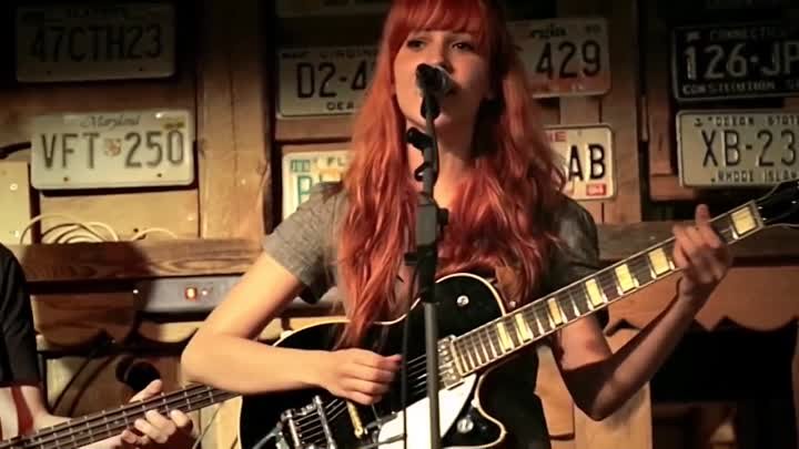 Drive My Car - MonaLisa Twins (The Beatles Cover) live!