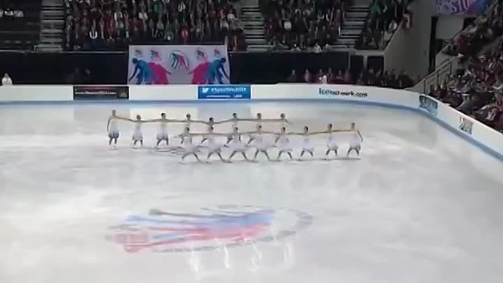 Когда эти 16 девушек вышли на лёд, я прилипла к экрану