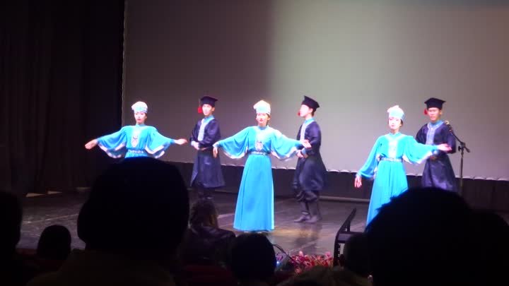 На благотворительном концерте  "Дервюдский танец ".видео   ...