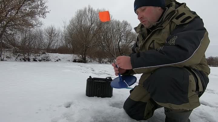 Рыбалка на жерлицы и безмотылку Зимняя рыбалка