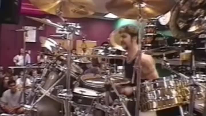 10 Times Mike Portnoy Was the Best Drummer on Earth