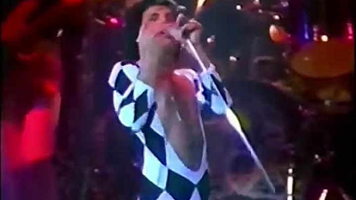 Queen - Live at The Summit, Houston (December 11th, 1977) (Full Concert)