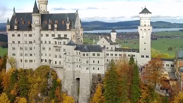 Романтический замок баварского короля Людвига II